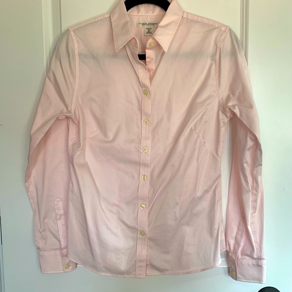 Banana Republic Button-Up Women’s Dress Shirt